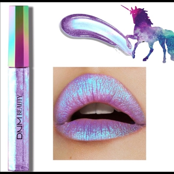 Other - CLEARANCE ❣️✨LIPSTICK